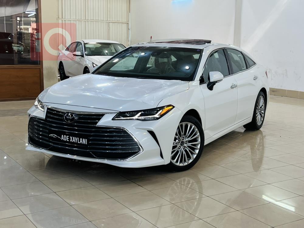 تويوتا أفالون